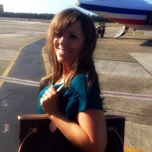 Meet your Posher, Laura